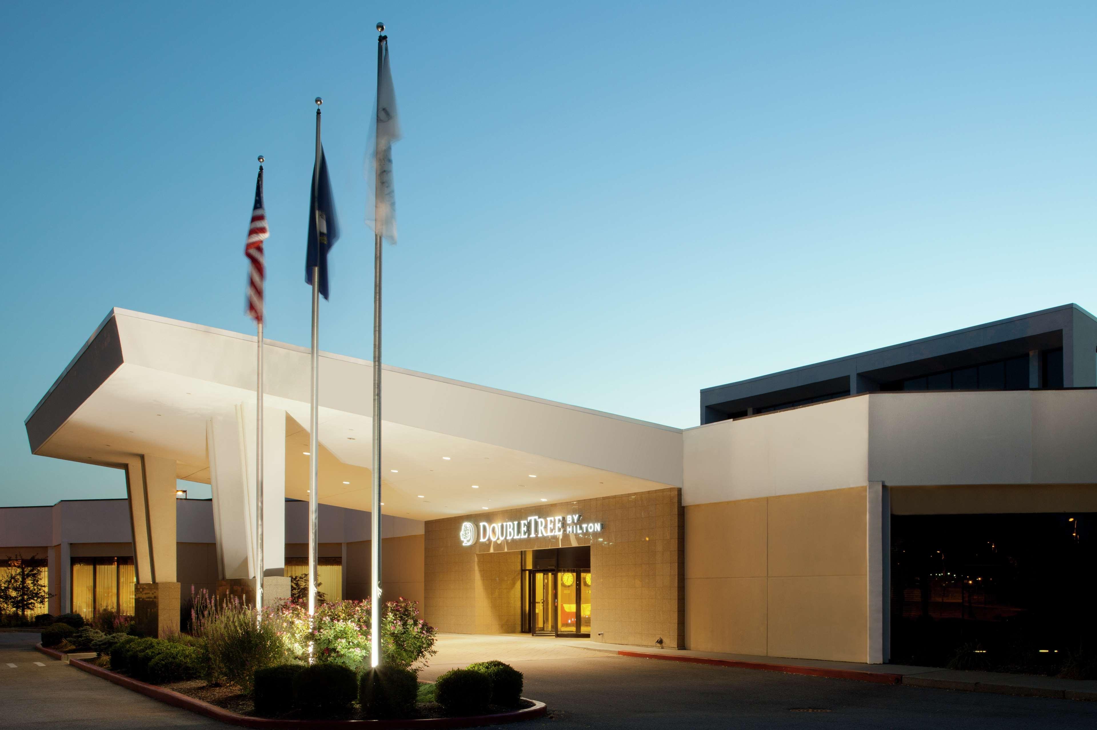 Doubletree By Hilton Cincinnati Airport Hebron Eksteriør billede
